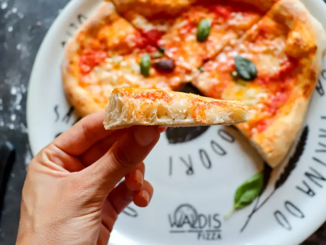 pizza aus dem haushaltsofen