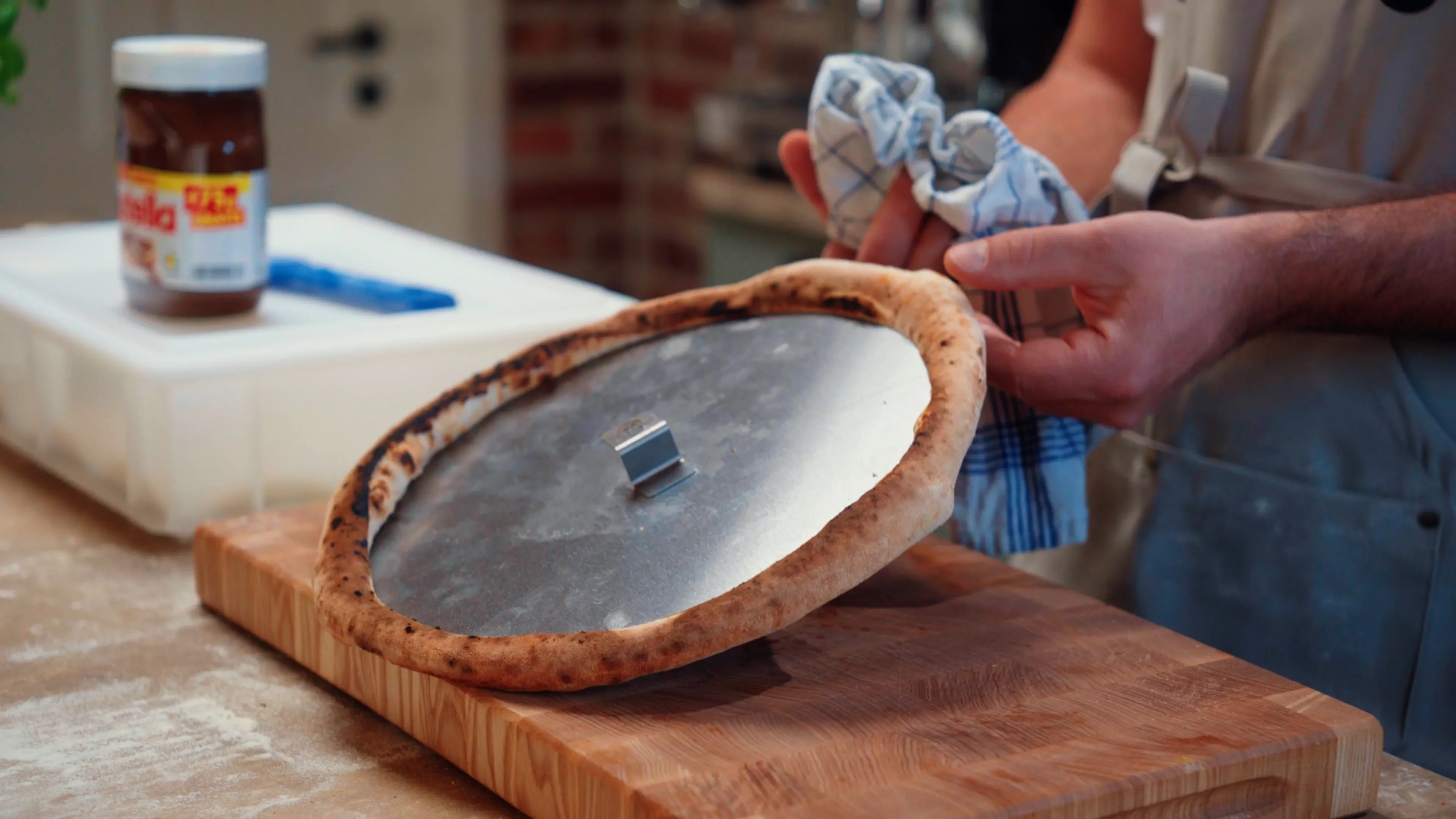 Blind Bake Edelstahlblech zu sehen 
