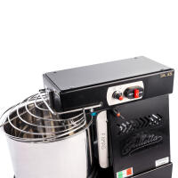 #470 B-Ware Famag IM 5-S | 10V | kippbarer Kopf | hohe Hydration | schwarz